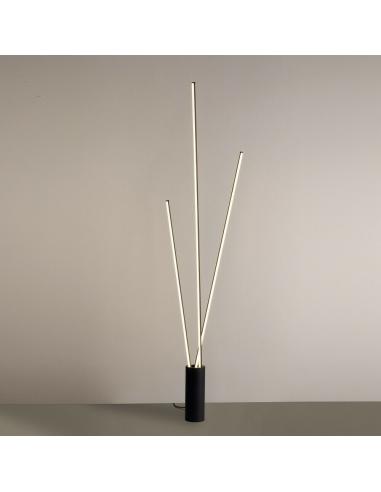 Mantra 7348 Vertical Floor Lamp Black