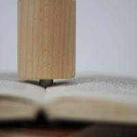 LAIT Libro Aperto Lampada da tavolo artigianale 4 libri legno lampadina vintage