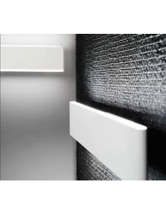 Applique in painted metal white LED 23W