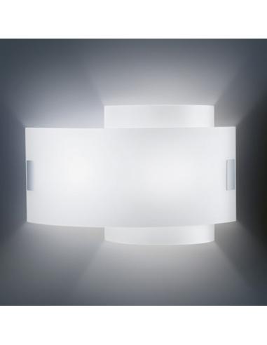 Metafisica, lampada da parete