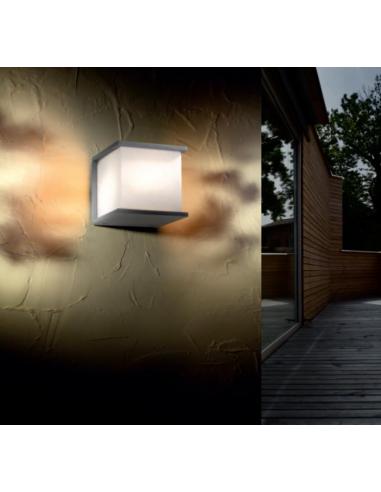 POKER alluminio E27 15W IP44